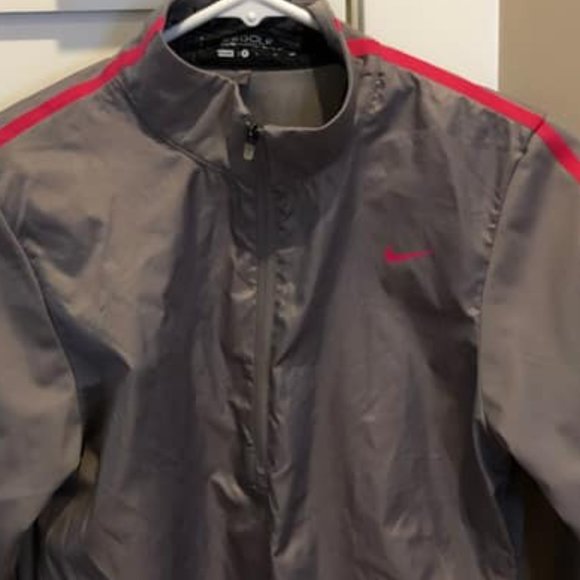 Nike golf half-zip jacket - Picture 2 of 2